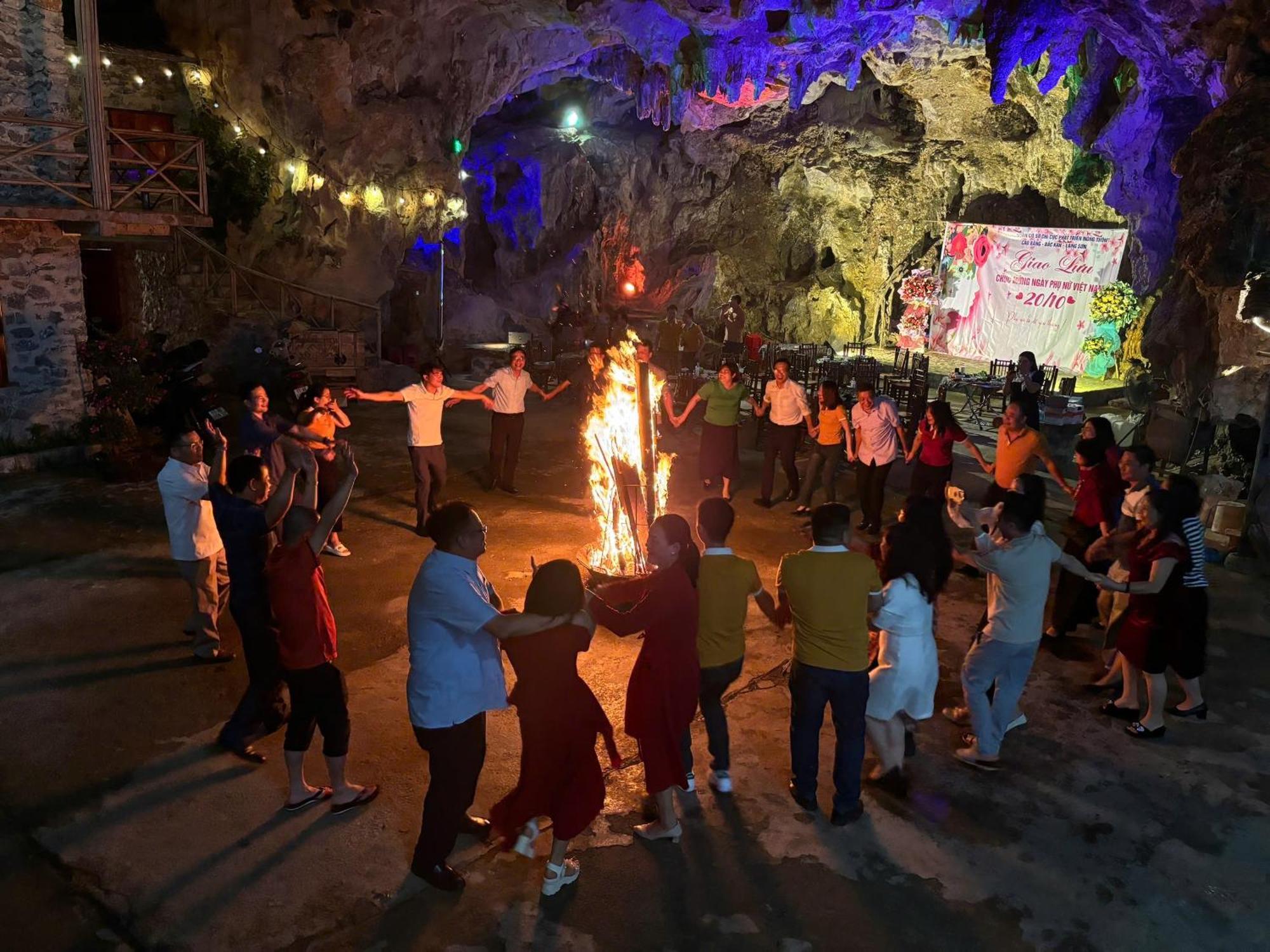 Yen Nhi Homestay Ban Gioc  Cao Bang Ngoại thất bức ảnh